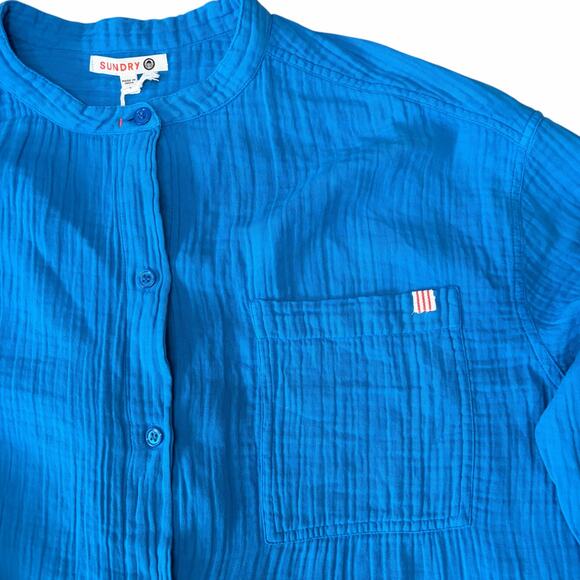 Sundry Women's Button Up Tunic Top Size 1/Small Blue Oversized Minimalist NWT - Picture 2 of 9